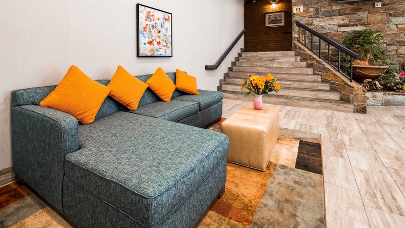 Imagen de los interiores del Hotel Best Western Fairfax. Foto 15