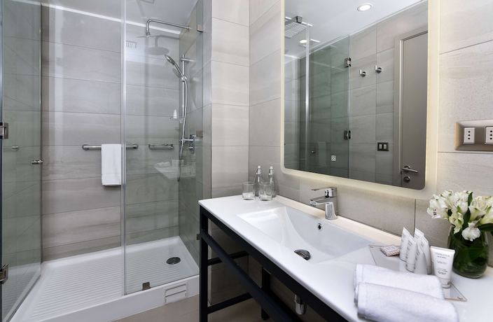 Imagen de la habitación del Hotel Best Western Ferrat. Foto 9