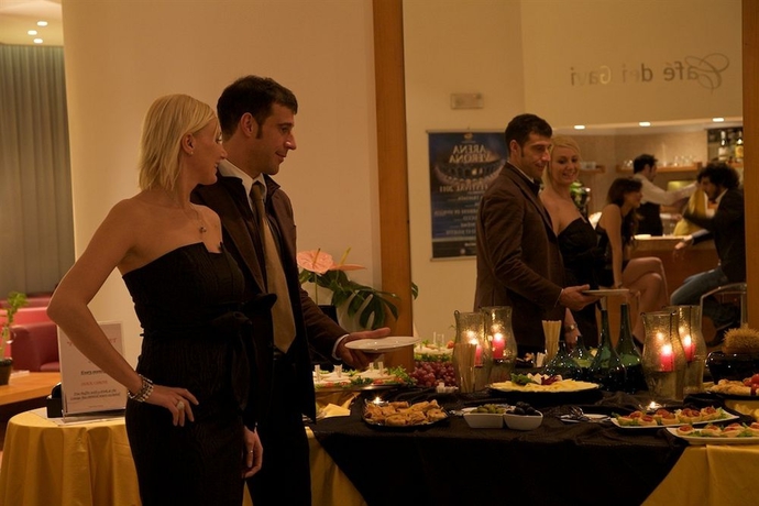Imagen del bar/restaurante del Hotel Best Western Fiera Verona. Foto 1