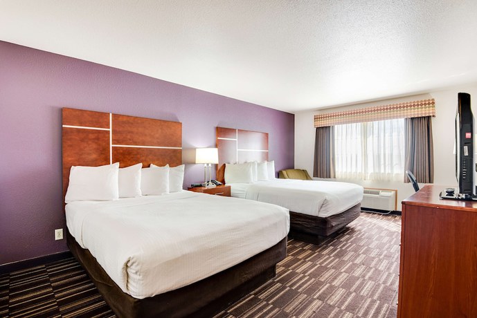 Imagen de la habitación del Hotel Best Western Firestone Inn And Suites. Foto 2