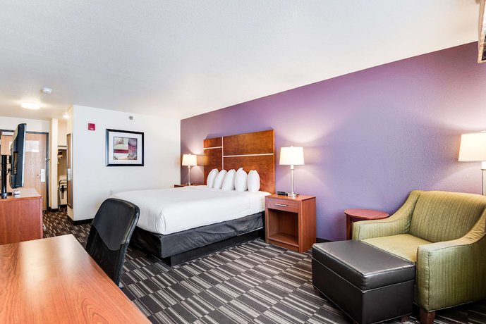 Imagen de la habitación del Hotel Best Western Firestone Inn And Suites. Foto 5