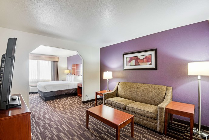 Imagen de la habitación del Hotel Best Western Firestone Inn And Suites. Foto 8