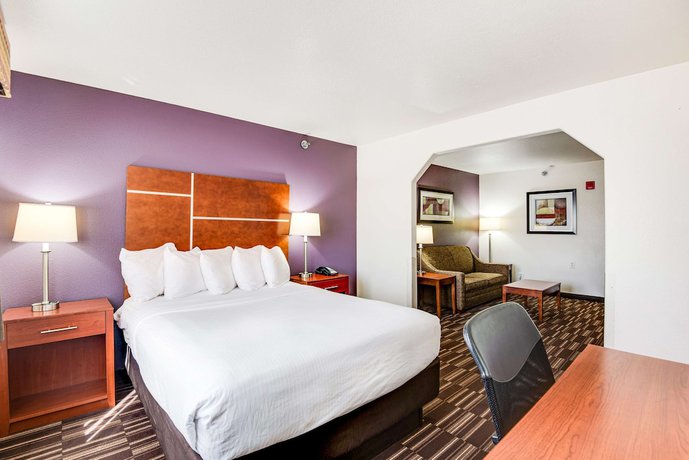 Imagen de la habitación del Hotel Best Western Firestone Inn And Suites. Foto 11