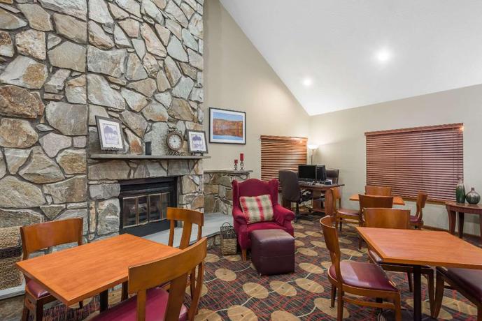 Imagen de los interiores del Hotel Best Western Fishkill Inn & Suites. Foto 17