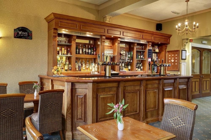 Imagen del bar/restaurante del Hotel Best Western Forest and Vale Hotel. Foto 6