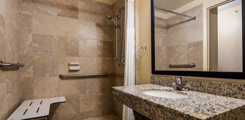 Imagen de la habitación del Hotel Best Western Fort Lauderdale Airport/Cruise Port. Foto 9