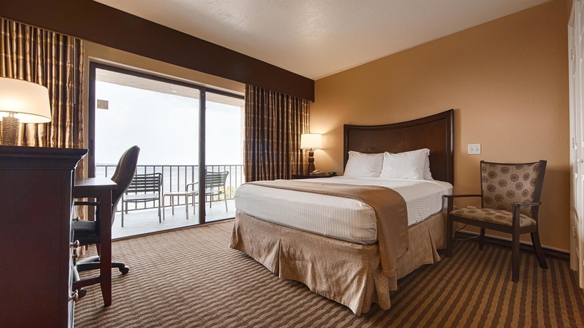 Imagen de la habitación del Hotel Best Western Fort Myers Waterfront. Foto 2