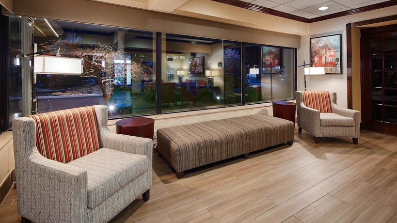 Imagen de los interiores del Hotel Best Western Fort Washington Inn. Foto 15