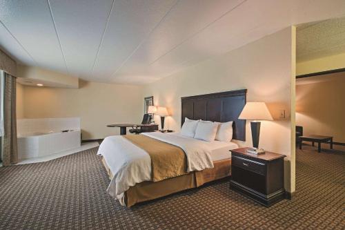 Imagen de la habitación del Hotel Best Western Fort Wayne I-69 North. Foto 8