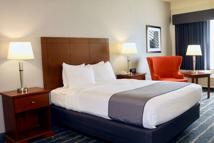 Imagen de la habitación del Hotel Best Western Fostoria Inn And Suites. Foto 3