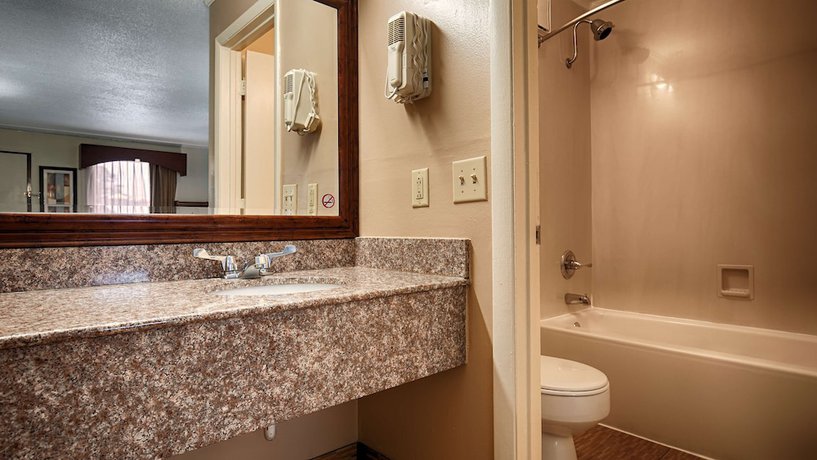 Imagen de la habitación del Hotel Best Western Franklin Inn. Foto 13