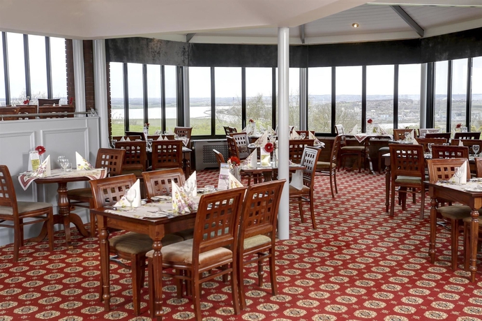 Imagen del bar/restaurante del Hotel Best Western Frodsham Forest Hills. Foto 7