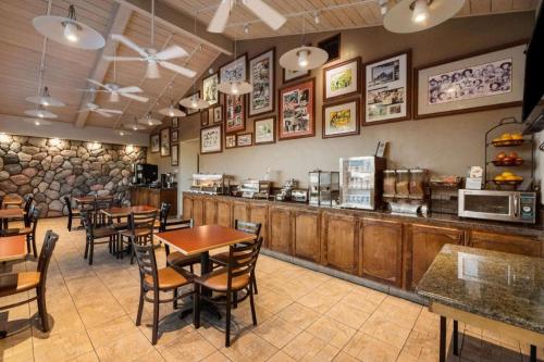 Imagen general del Hotel Best Western Frontier Motel. Foto 4