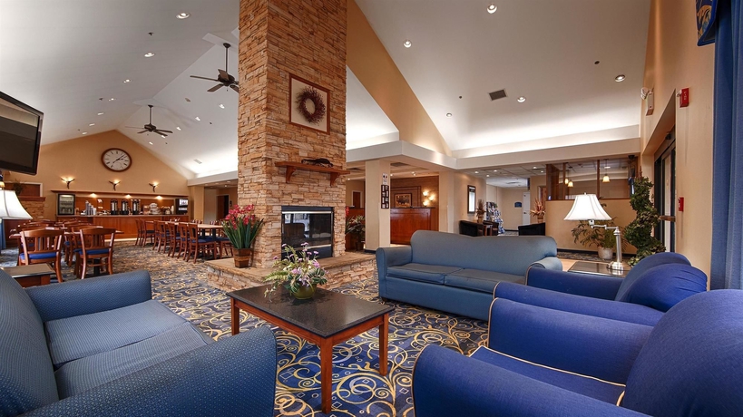 Imagen de los interiores del Hotel Best Western Galleria Inn and Suites, Cheektowaga. Foto 13