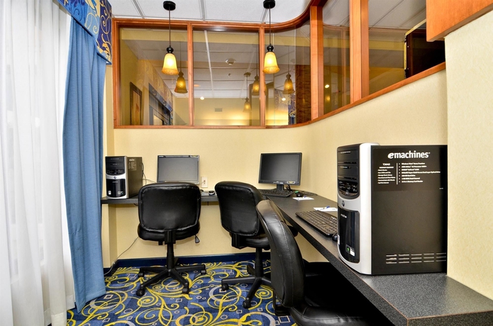 Imagen de los interiores del Hotel Best Western Galleria Inn and Suites, Cheektowaga. Foto 14