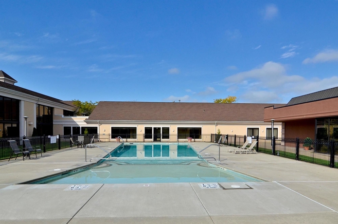 Imagen de la piscina del Hotel Best Western Galleria Inn and Suites, Cheektowaga. Foto 16