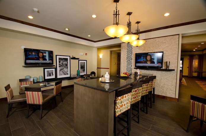 Imagen del bar/restaurante del Hotel Best Western Gallup West. Foto 6