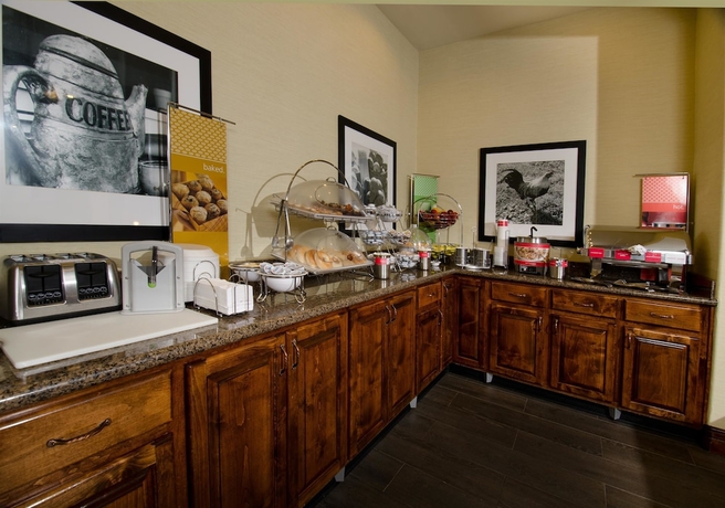 Imagen del bar/restaurante del Hotel Best Western Gallup West. Foto 8