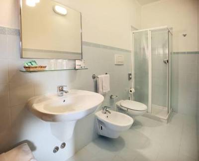 Imagen de los interiores del Hotel Best Western Garda. Foto 5