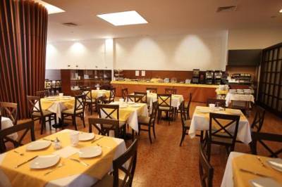 Imagen del bar/restaurante del Hotel Best Western Garda. Foto 3