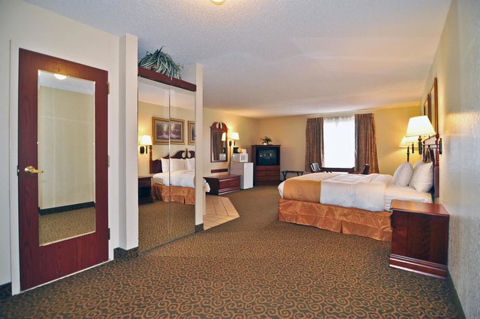 Imagen de los exteriores del Hotel Best Western Gardendale. Foto 10