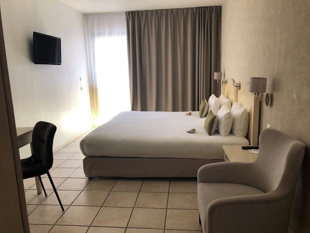 Imagen de la habitación del Hotel Best Western Gemenos En Provence. Foto 15