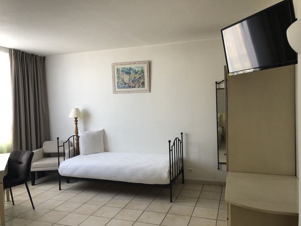 Imagen de la habitación del Hotel Best Western Gemenos En Provence. Foto 16