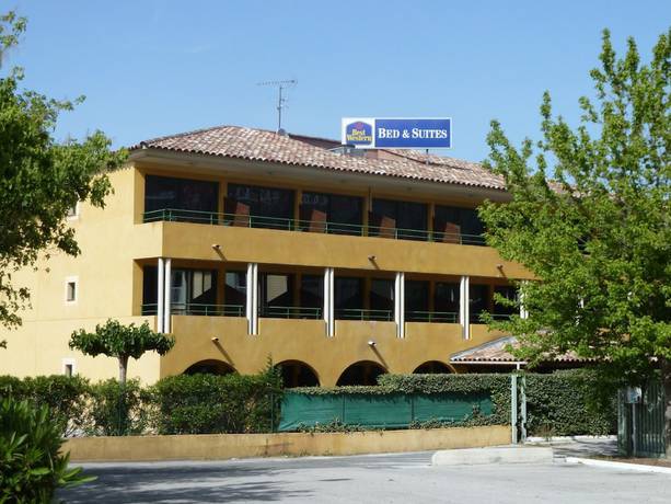 Imagen general del Hotel Best Western Gemenos En Provence. Foto 2