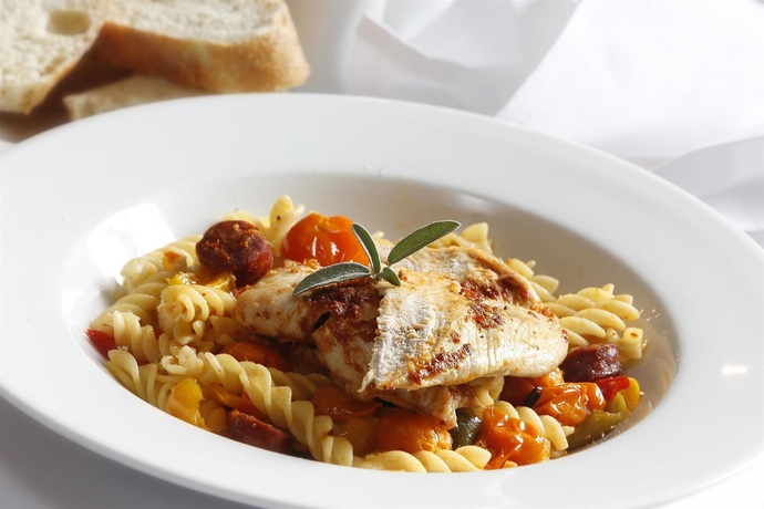 Imagen del bar/restaurante del Hotel Best Western George. Foto 7