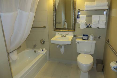 Imagen de la habitación del Hotel Best Western Glenview Inn-Chicagoland Inn and Suites. Foto 4