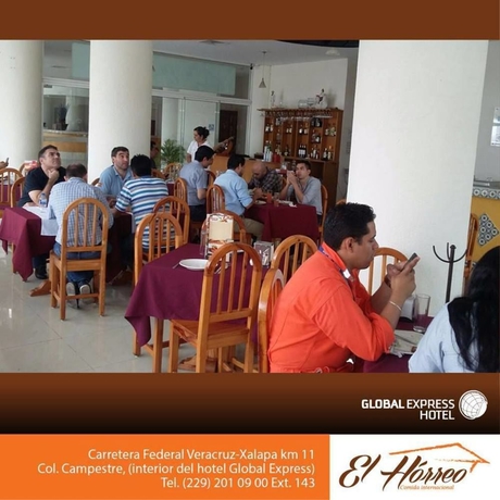 Imagen del bar/restaurante del Hotel Best Western Global Express. Foto 3