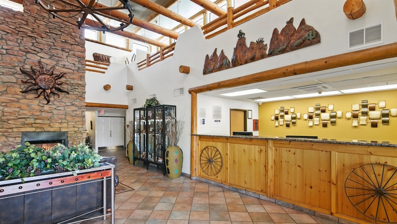 Imagen de los interiores del Hotel Best Western Gold Canyon Inn and Suites. Foto 19