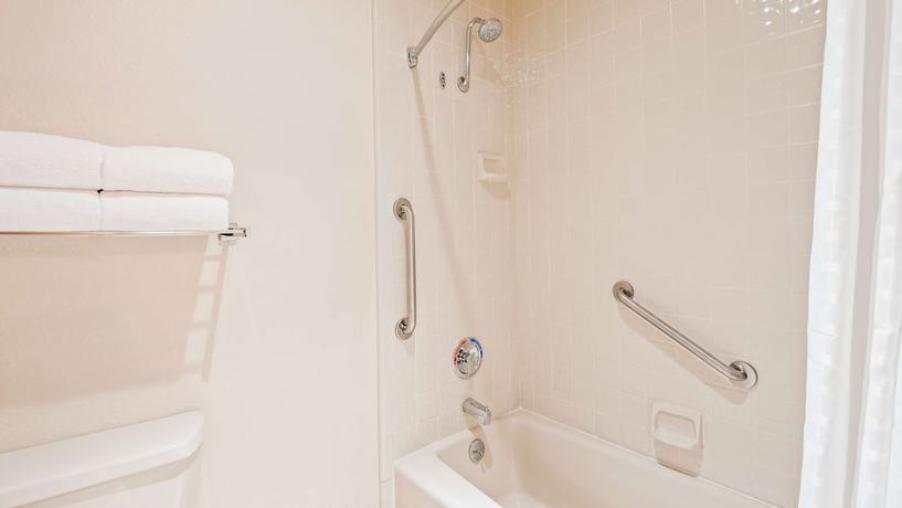 Imagen de la habitación del Hotel Best Western Golden Key. Foto 5