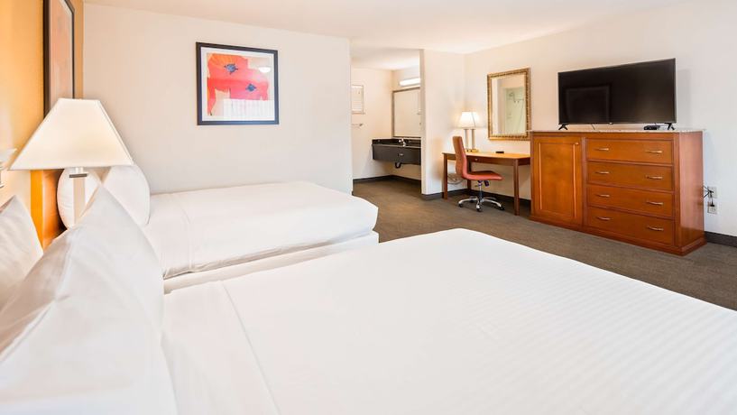 Imagen de la habitación del Hotel Best Western Golden Key. Foto 12
