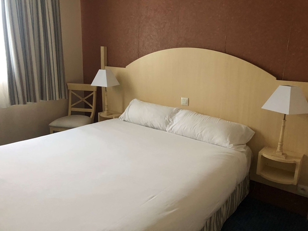 Imagen de la habitación del Hotel Best Western Golf D'albon. Foto 11