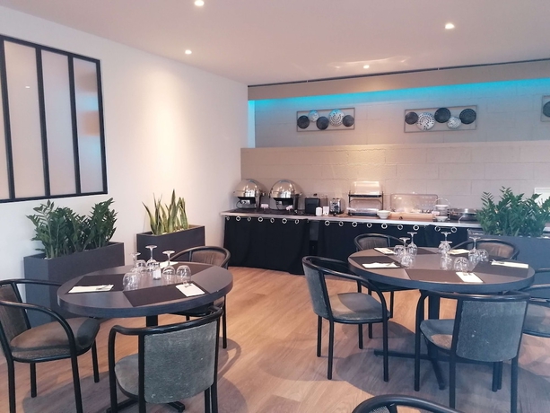 Imagen del bar/restaurante del Hotel Best Western Golf D'albon. Foto 7