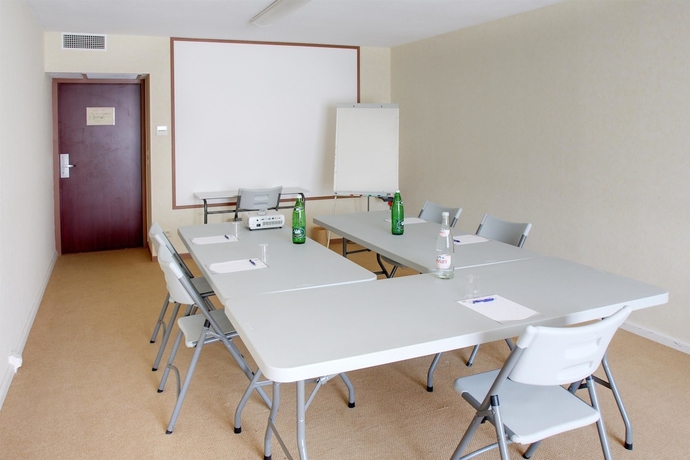 Imagen de los interiores del Hotel Best Western Golf D'albon. Foto 15