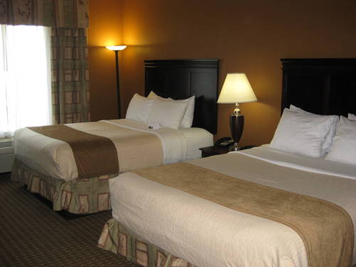 Imagen de la habitación del Hotel Best Western Granbury Inn and Suites. Foto 16