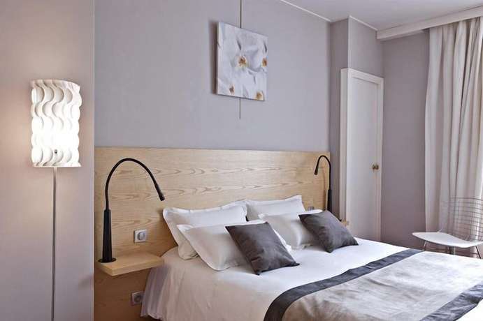 Imagen de la habitación del Hotel Best Western Grand De Bordeaux. Foto 13