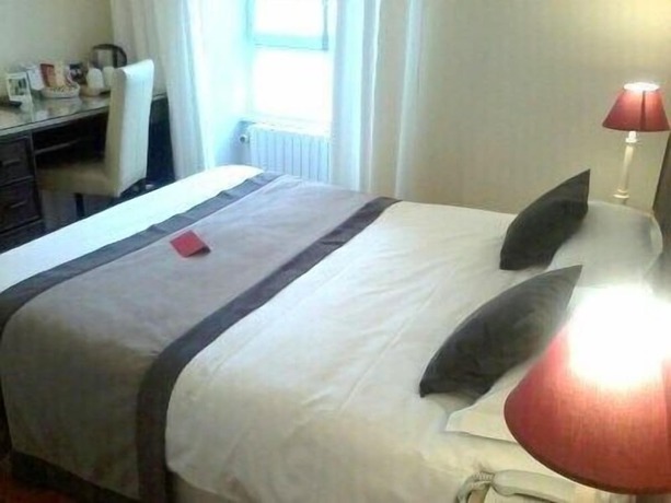 Imagen de la habitación del Hotel Best Western Grand De Bordeaux. Foto 14