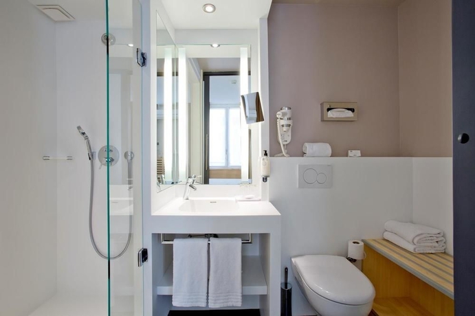 Imagen de la habitación del Hotel Best Western Grand Francais. Foto 10