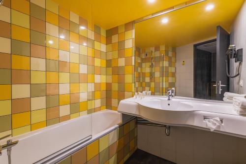 Imagen de la habitación del Hotel Best Western Grand Parc. Foto 4