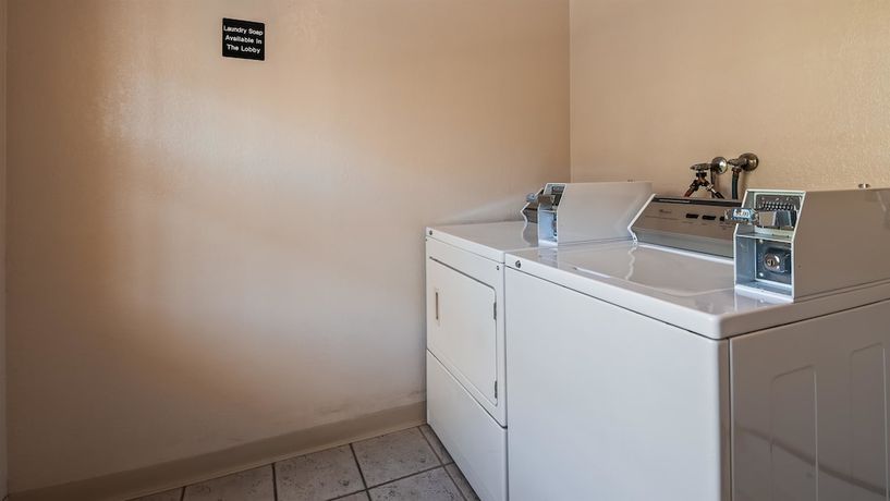 Imagen de los interiores del Hotel Best Western Grants Pass Inn. Foto 13