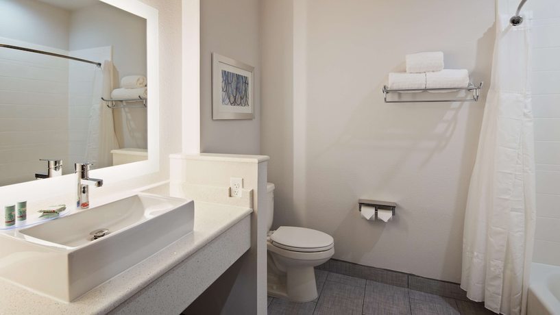 Imagen de la habitación del Hotel Best Western Green Oaks Inn. Foto 6