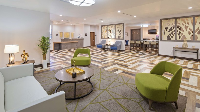 Imagen de los interiores del Hotel Best Western Green Oaks Inn. Foto 19