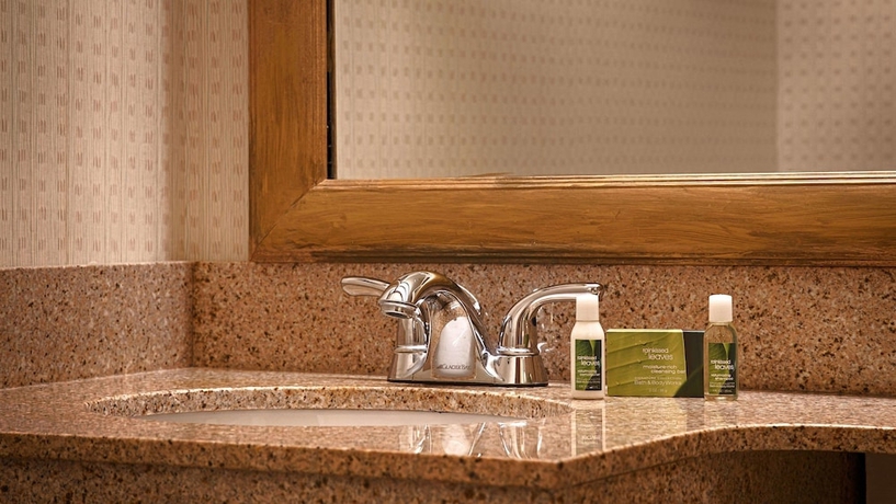 Imagen de la habitación del Hotel Best Western Greenfield Inn. Foto 6