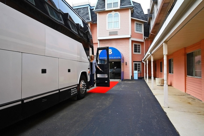 Imagen de los interiores del Hotel Best Western Greenfield Inn. Foto 17