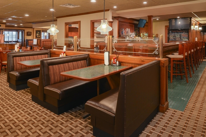 Imagen del bar/restaurante del Hotel Best Western Greenfield Inn. Foto 4
