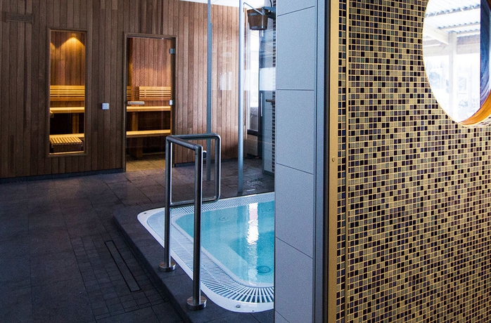 Imagen de la piscina del Hotel Best Western Gustaf Fröding and Konferens. Foto 16