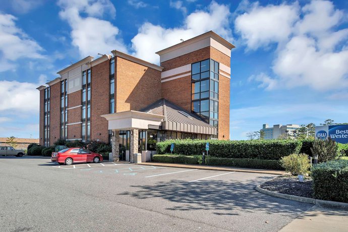 Imagen general del Hotel Best Western Hampton Coliseum Inn. Foto 1